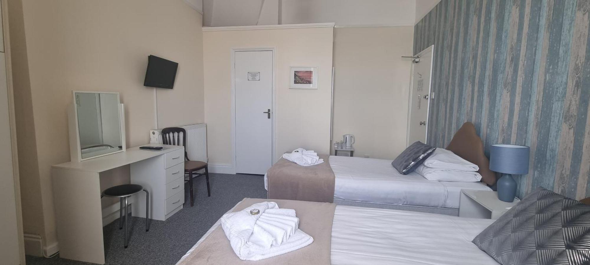 Hotel Royal Pier Sandown Exterior foto